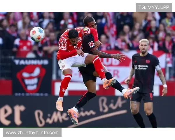 德甲足球俱乐部球员出场瞬间合集与现场氛围介绍